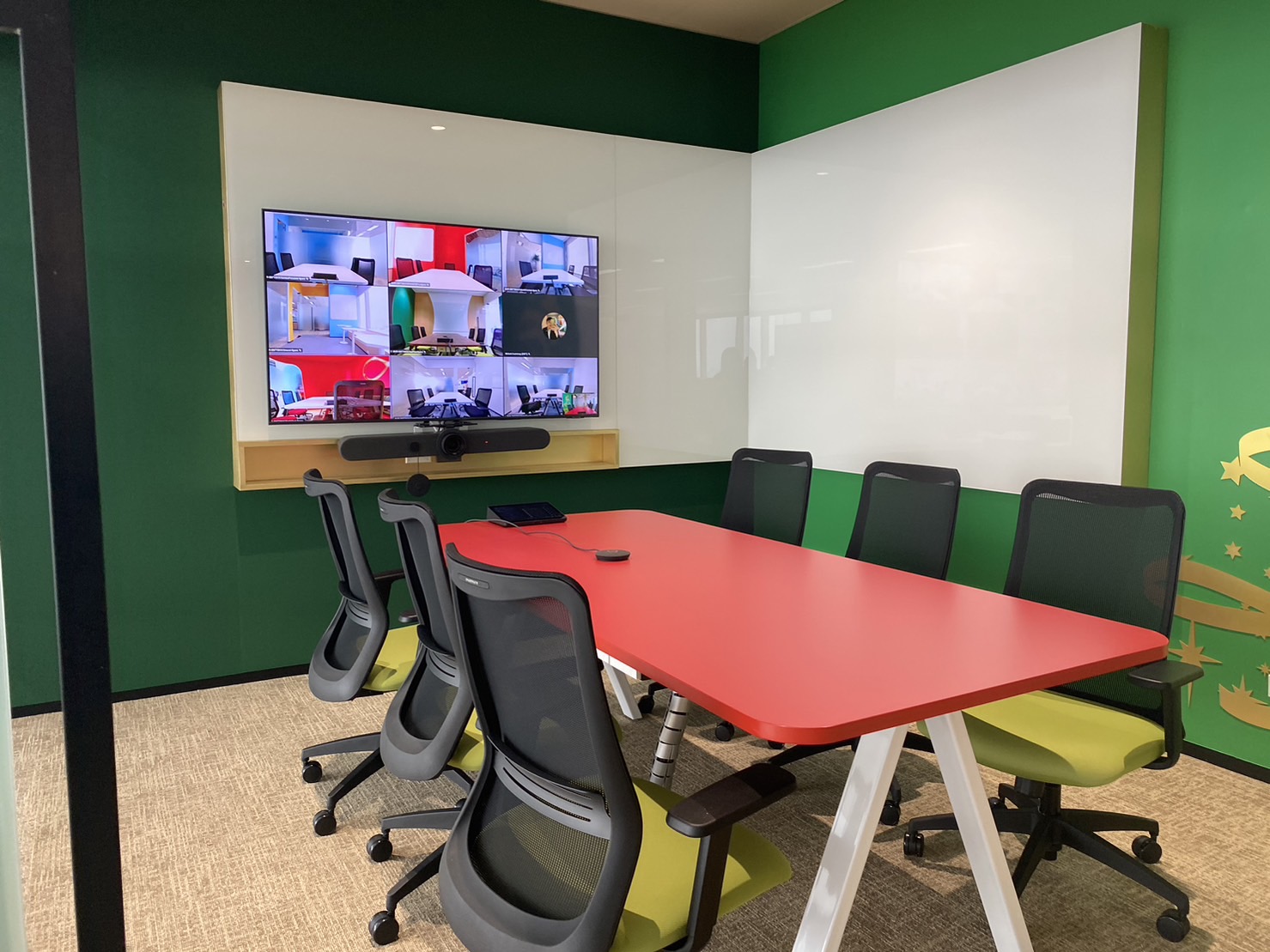 ติดตั้งระบบภาพ เสียงและอุปกรณ์การประชุม 292