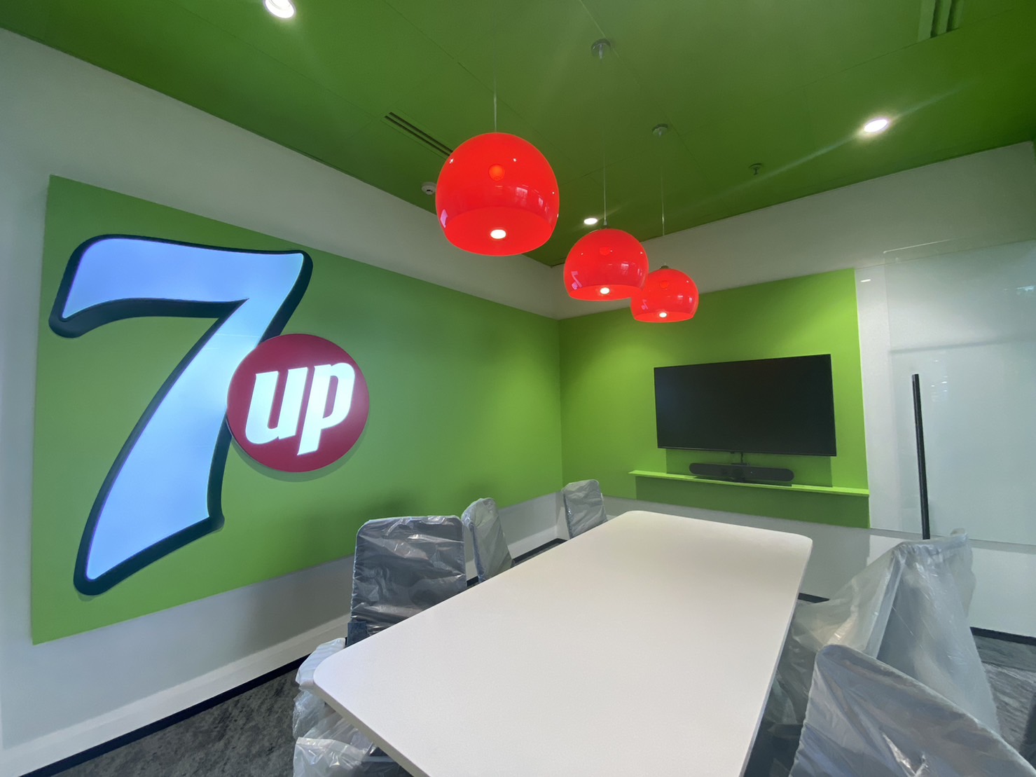 ติดตั้งระบบภาพ เสียงและอุปกรณ์การประชุม 280