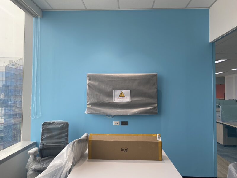 ติดตั้งระบบภาพ เสียงและอุปกรณ์การประชุม 302