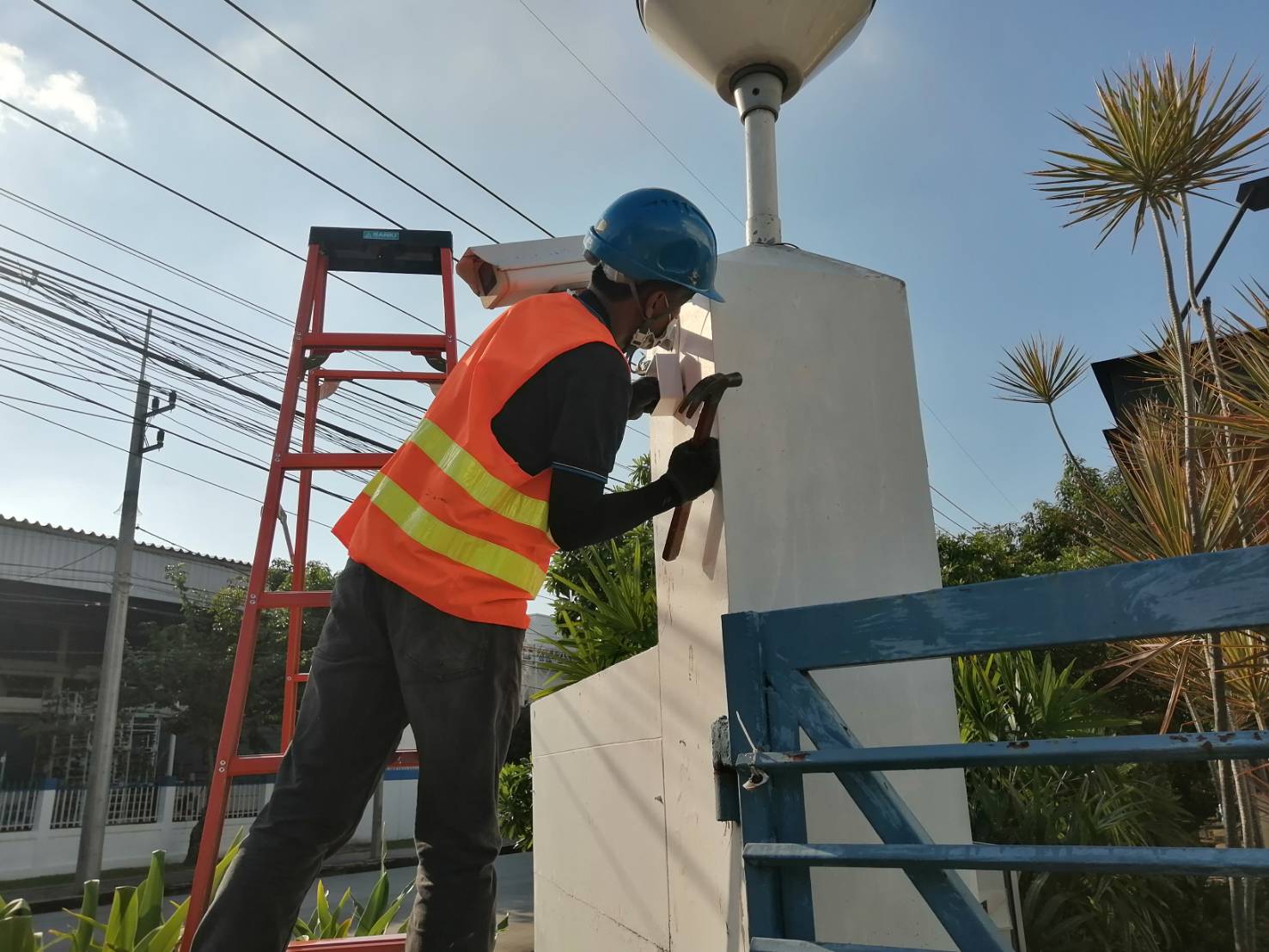 ติดตั้งกล้องวงจรปิดภายในโรงงาน 110