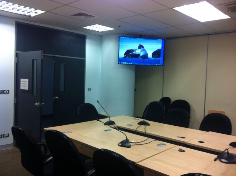 ติดตั้งจอทีวี โปรเจคเตอร์และจอรับภาพ 30