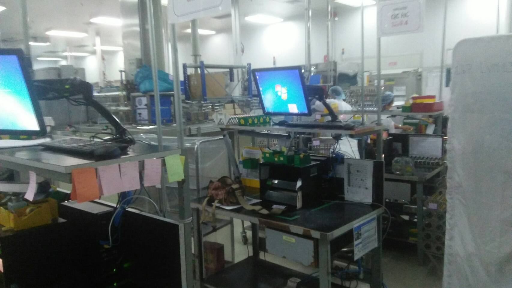 ติดตั้งมอนิเตอร์ และทีวี 32