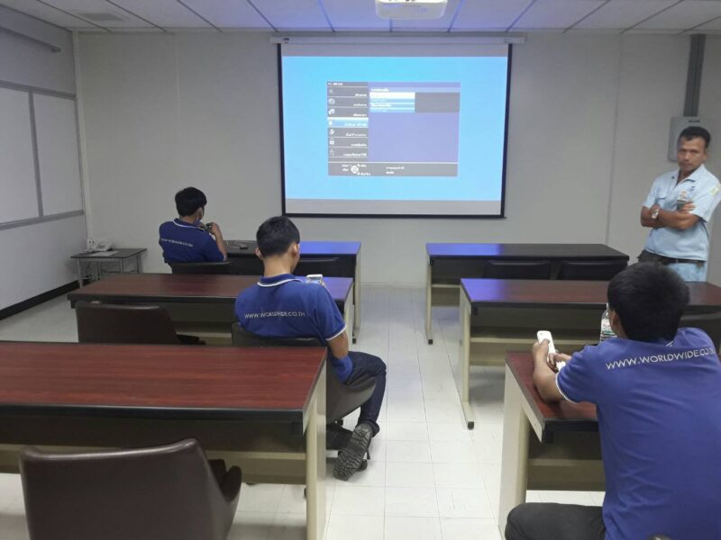 ติดตั้งโปรเจคเตอร์ และทีวี 6