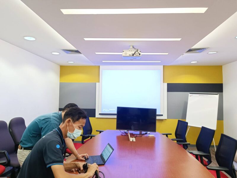 ติดตั้งโปรเจคเตอร์ จอรับภาพ และทีวี 52