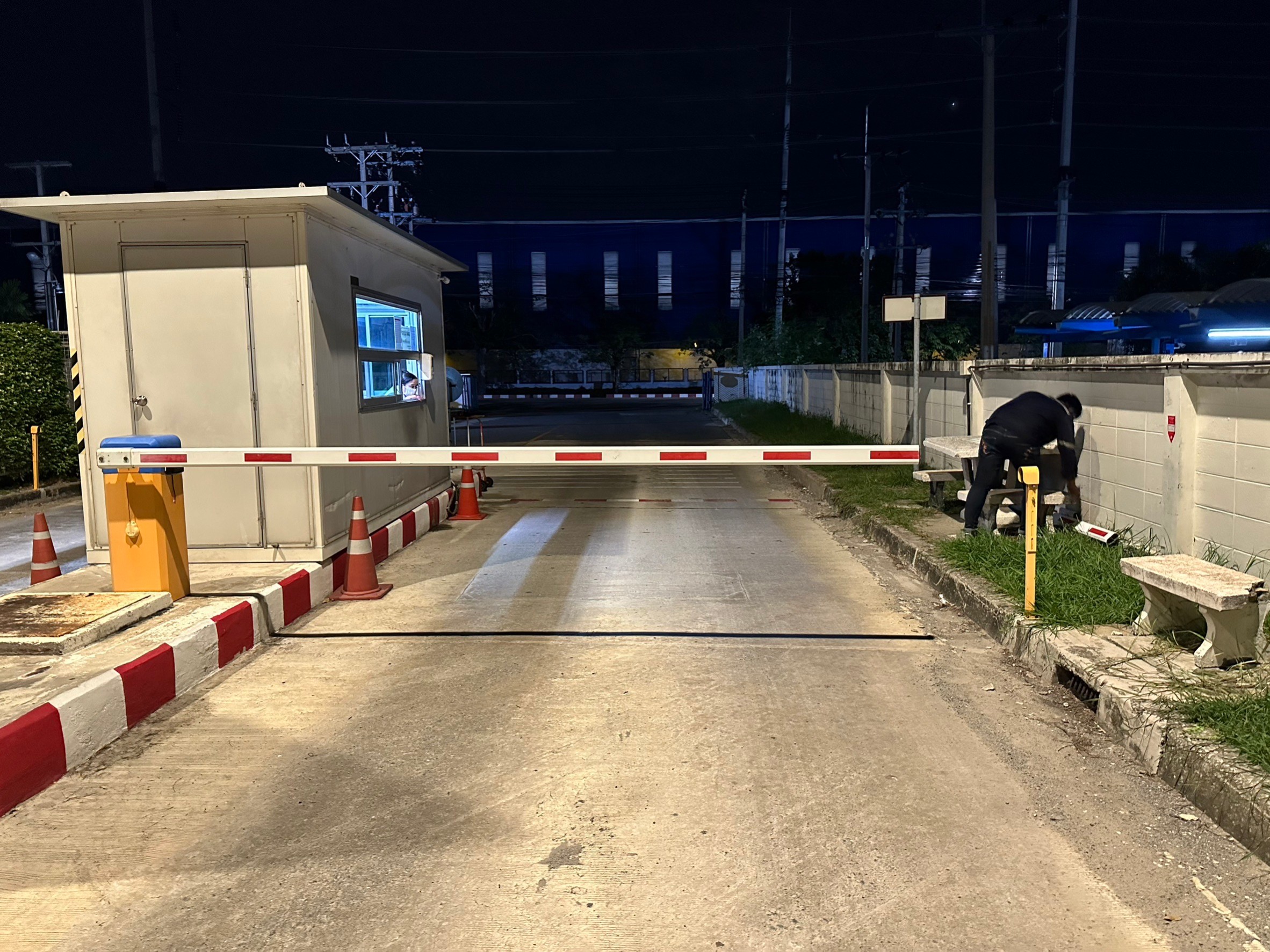 ติดตั้ง Sensor ไม้กั้นประตู 2