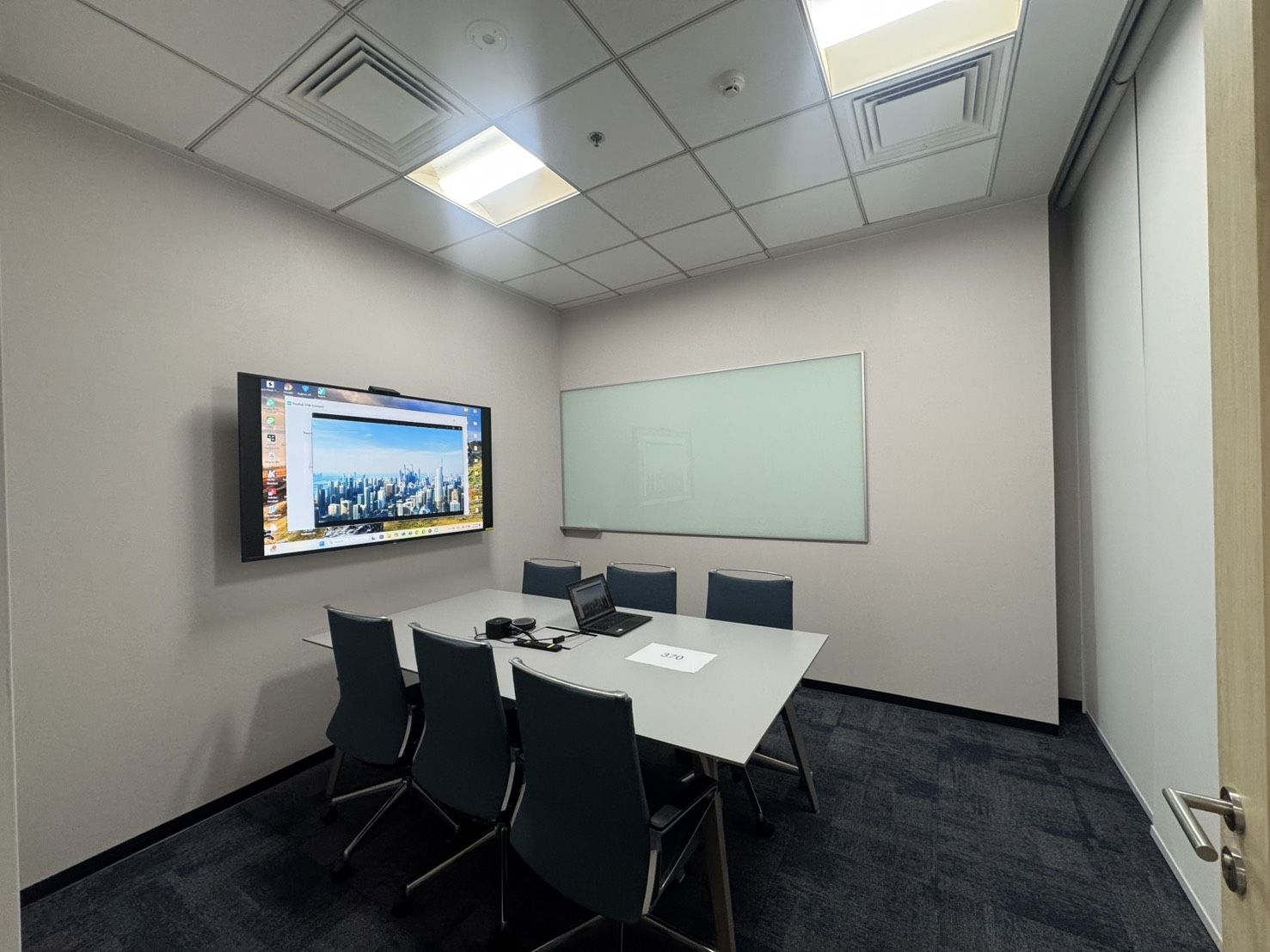 ติดตั้งอุปกรณ์ AV 146