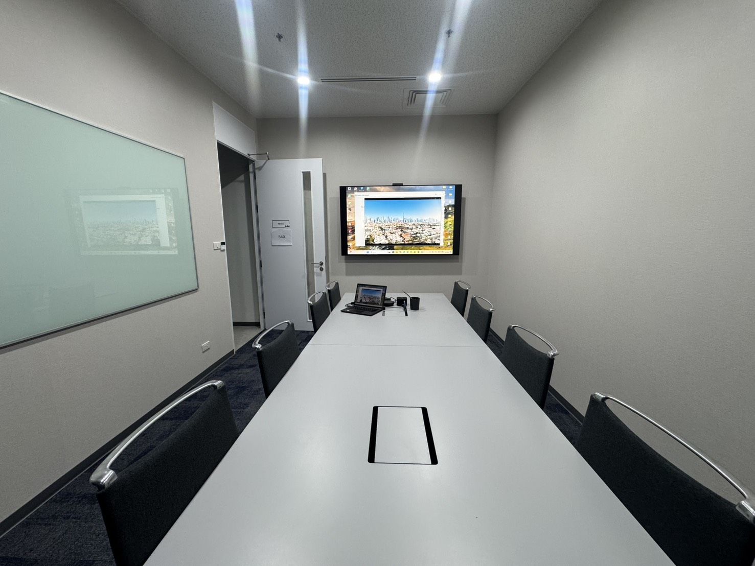 ติดตั้งอุปกรณ์ AV 134