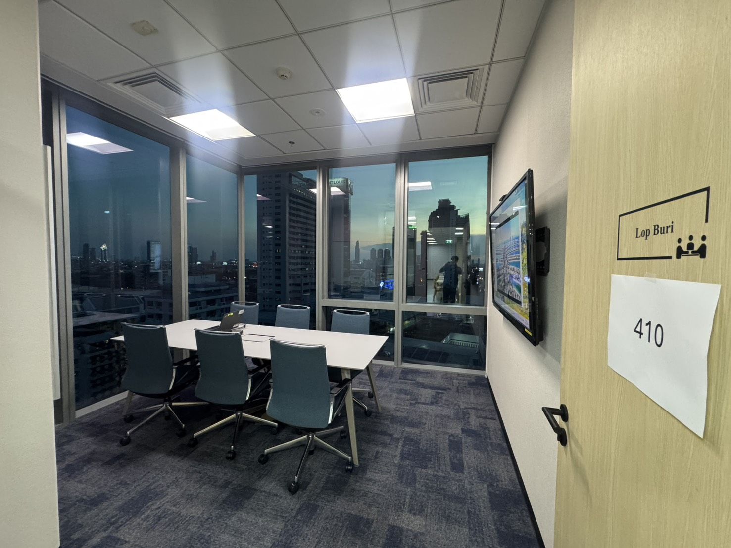 ติดตั้งอุปกรณ์ AV 170